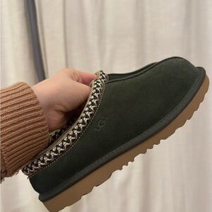 UGG Women's Green Slippers